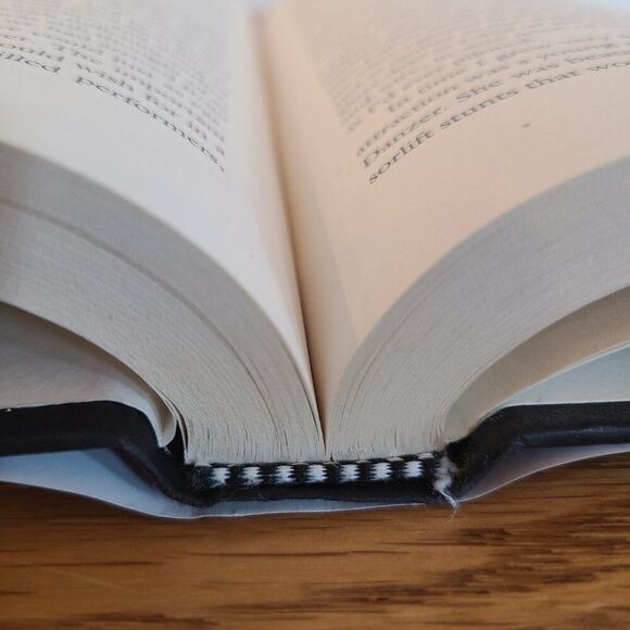 Hardcover Book Star Wars Millennium Falcon by James Luceno Great Condition - Picture 10 of 10